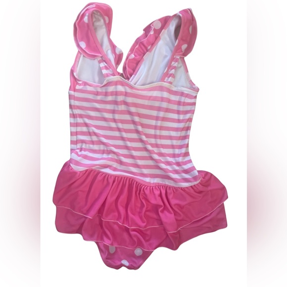 Pretty swimsuit - Picture 2 of 2